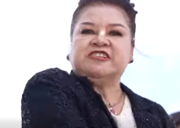 T1301015 กาแฟหกใส่รถหรู ชดใช้ด้วยนาฬิกา 30 ล้าน 1641002880129679 part2