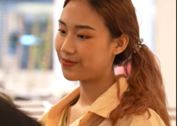 K1501075 เคยเจอไหม？ เลือกซื้อของนานจนโดนพนักงานด่า! 668306387774434 part2