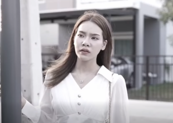 T2201074 หนังสั้นเจอรูปแฟนเราเเต่งงานกับคนอื่น ตกอับรับบริจาคไม่ต้องออกไปทำงาน 1388498638840922 part2