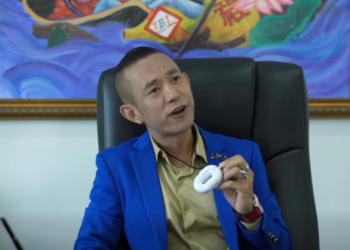 A1201035 เจ้านายคะ เมื่อวานจุ๊ไม่ได้ไปคุยงานกับลูกค้านะคะ แต่แอบไปช้อปปิ้ง 2695255470775356 part2